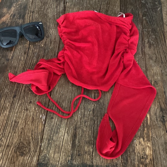 Princess Polly LORIELLA RING DETAIL CROP TOP RED NWT - Picture 13 of 13